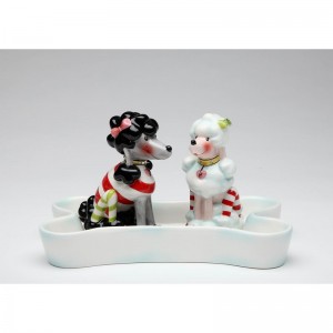 CosmosGifts Ruby 2-Piece Salt and Pepper Set SMOS1469